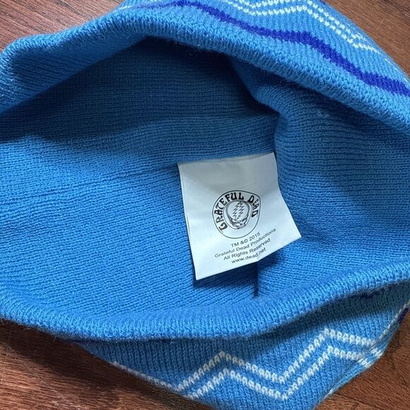 Hat New Dancing Bear Grateful Dead Adult Beanie Winter Blue Bears Warm Soft NWT - Picture 3 of 4